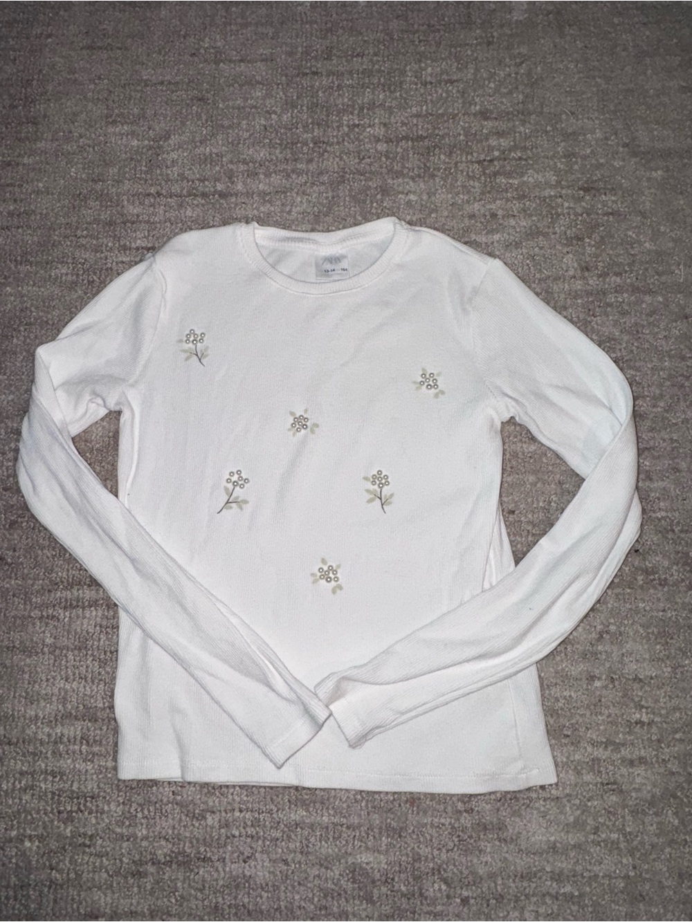 Zara kids White Floral Embroidered Long-Sleeve Top size 13-14